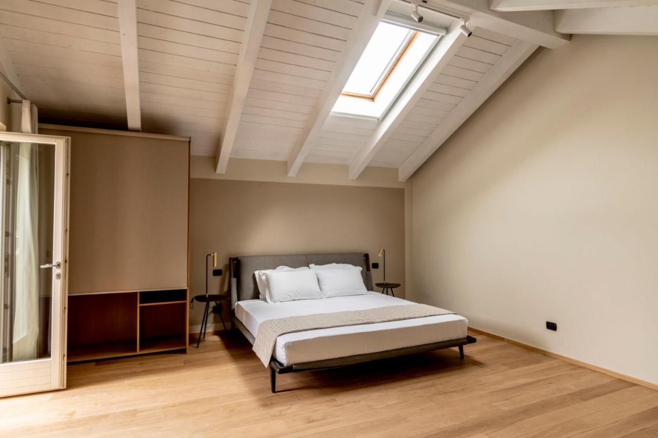 Parco Reala // Rural - Luxury - Rooms Corneliano d'Alba エクステリア 写真