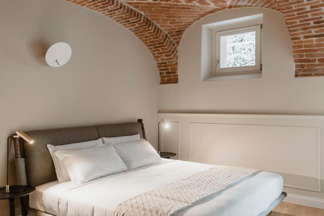 Parco Reala // Rural - Luxury - Rooms Corneliano d'Alba エクステリア 写真