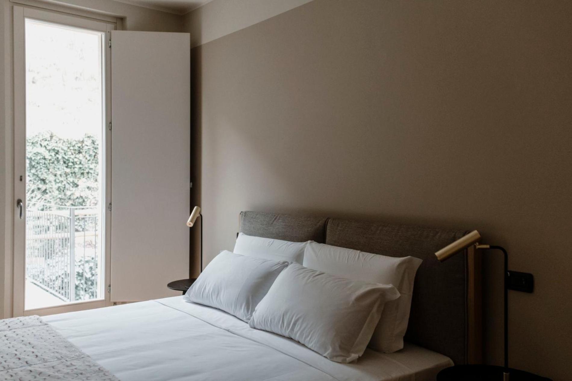 Parco Reala // Rural - Luxury - Rooms Corneliano d'Alba 部屋 写真